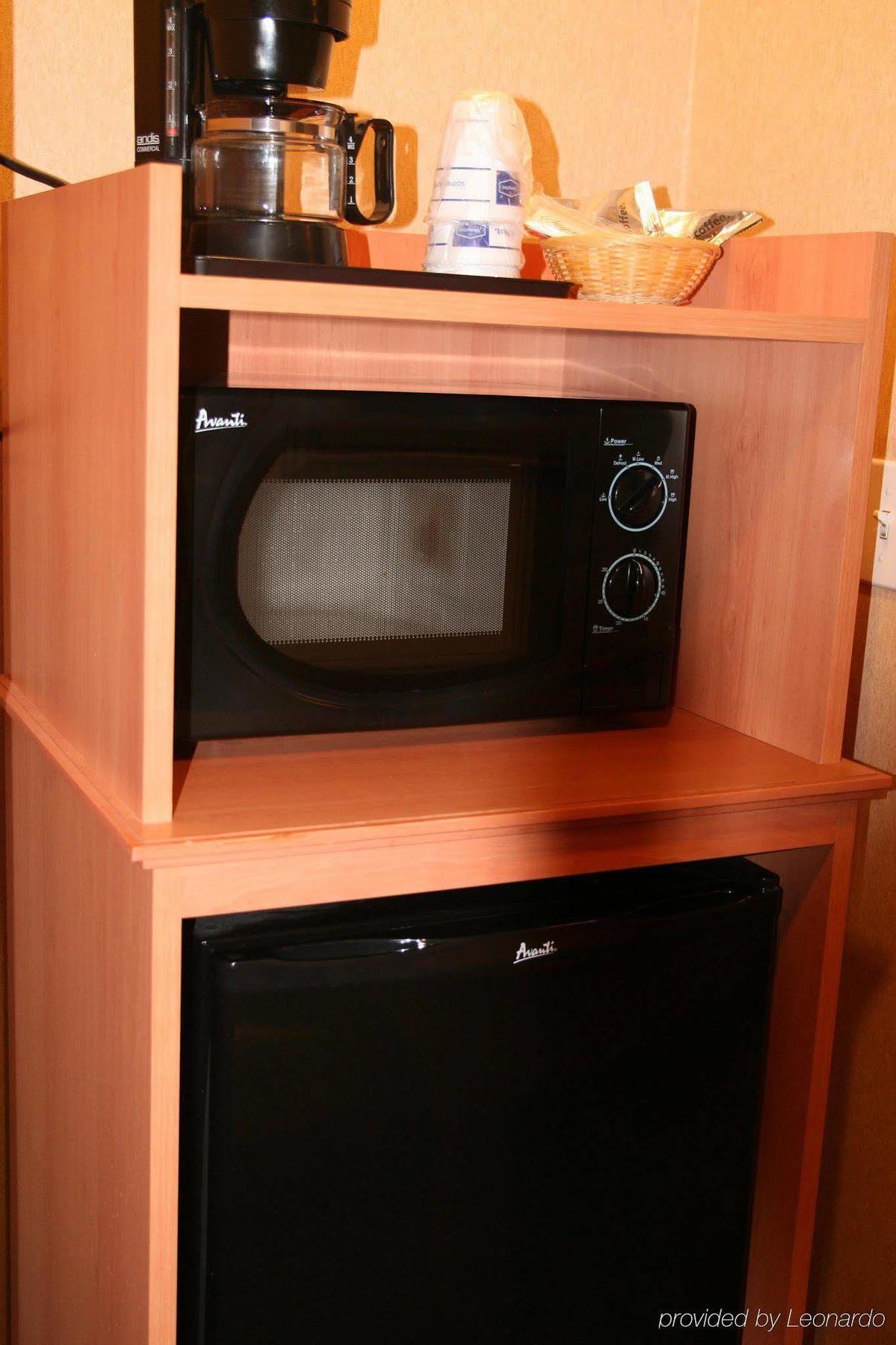 Hampton Inn & Suites לת'רופ חדר תמונה